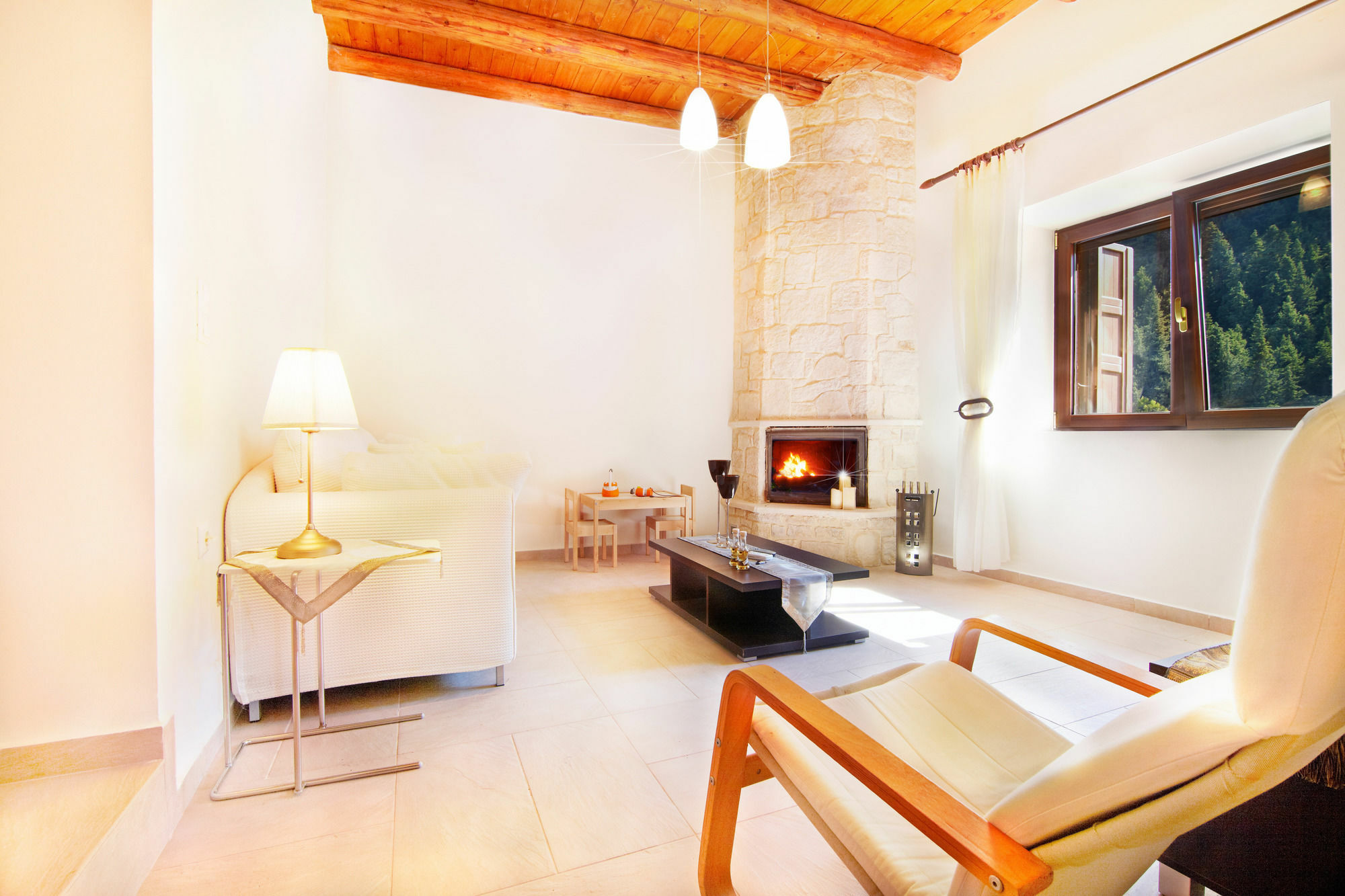 Villa Zoúrva Екстериор снимка